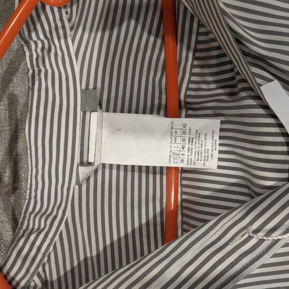 NWT Max Mara white/blue striped blouse size IT42 or US6 - Picture 3 of 3